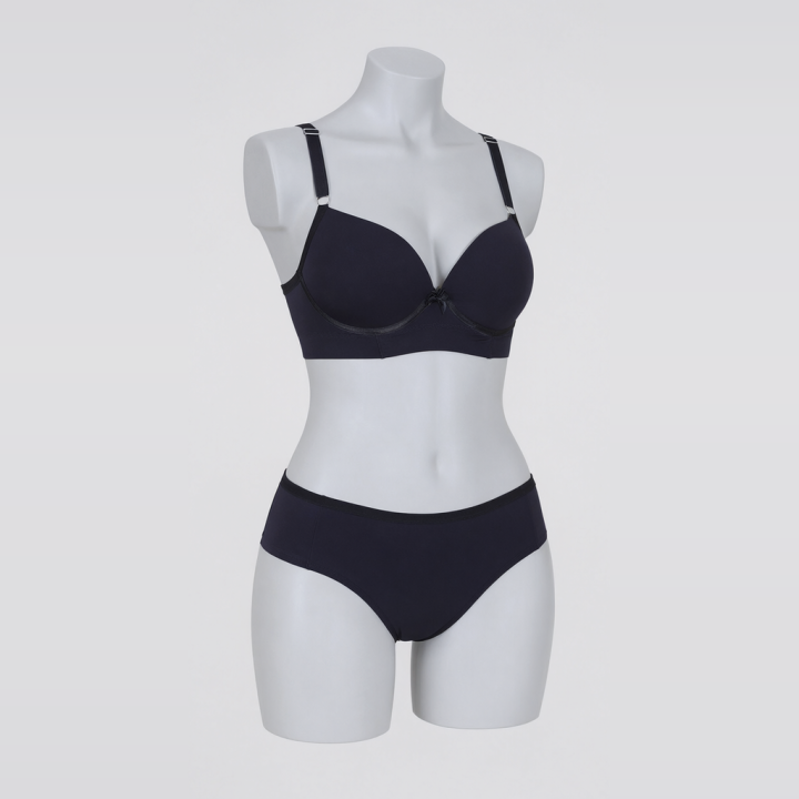Conjunto plus size de microfibra Valeria - Negro