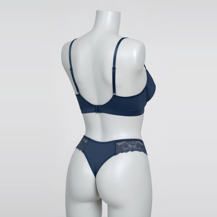 Conjunto sin relleno con detalles en encaje  Samara - Azul Medianoche