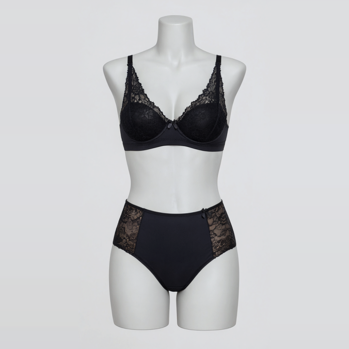 Conjunto de sujetador y hot pant con encaje  Cressida - Negro