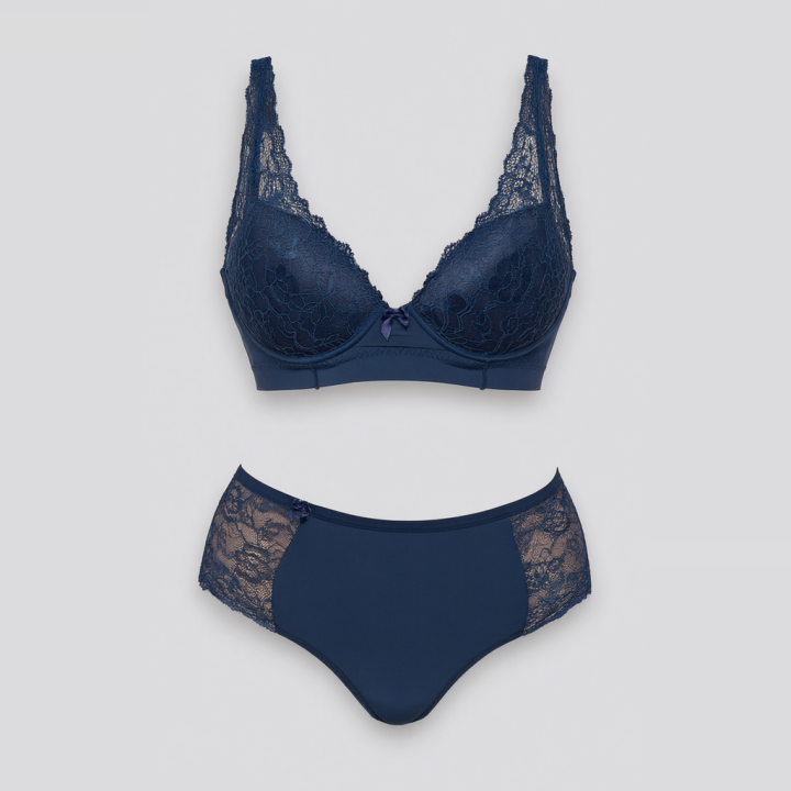 Conjunto plus size con sujetador y hot pant Galatea - Azul Medianoche