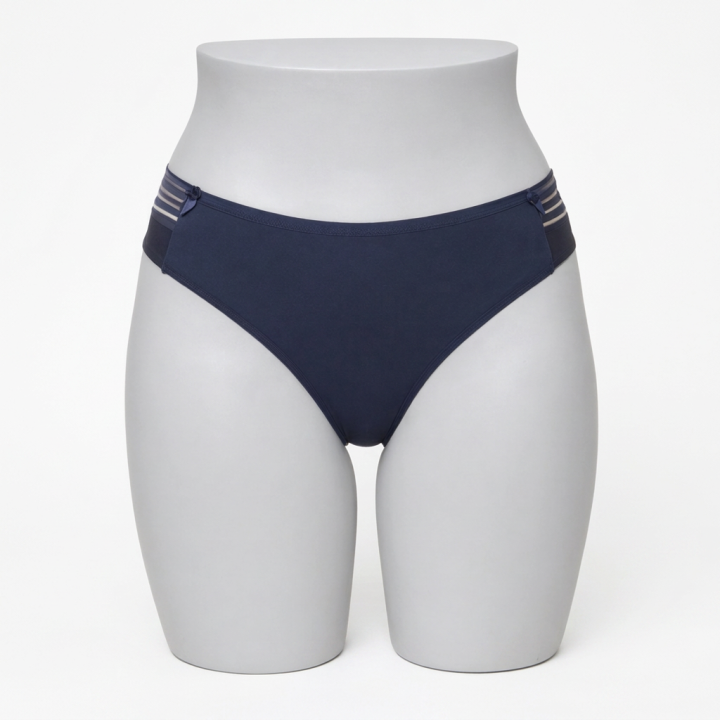 Tanga plus size con decoración en laterales  Odette - Azul Medianoche