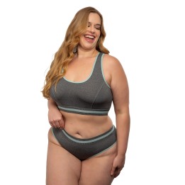 Conjunto plus size deportivo  con sujetador de espalda cruzada Cosima