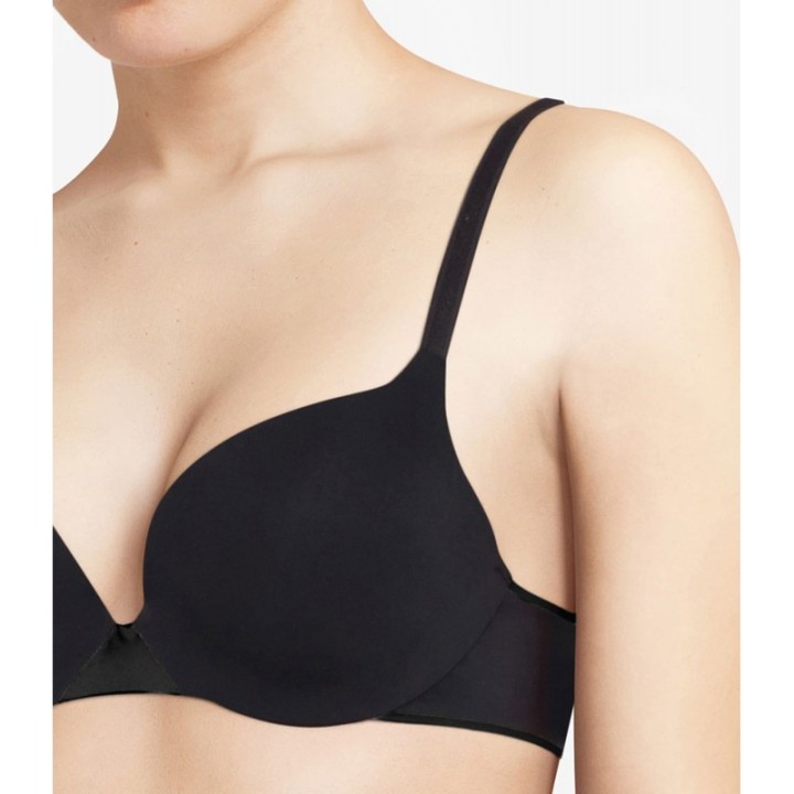 Sujetador Push Up Chantelle Essentiall Negro C15G20