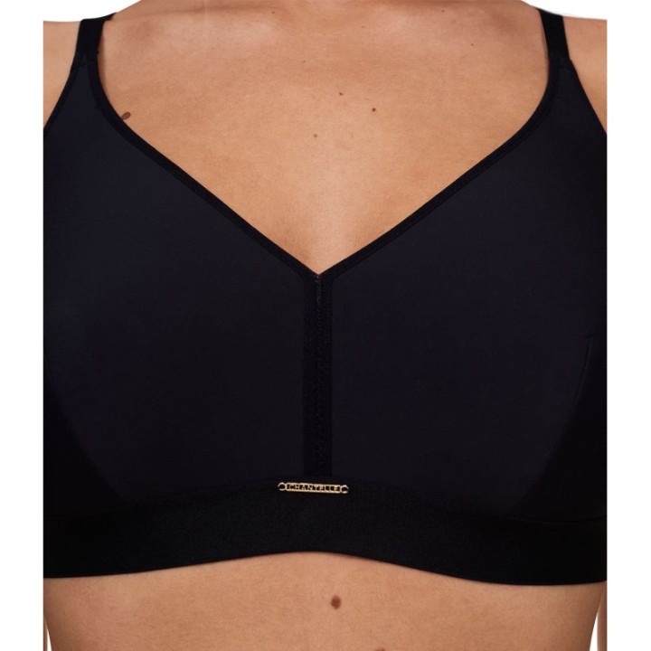 Sujetador sin aros Chantelle Bare Essential Negro C15N20