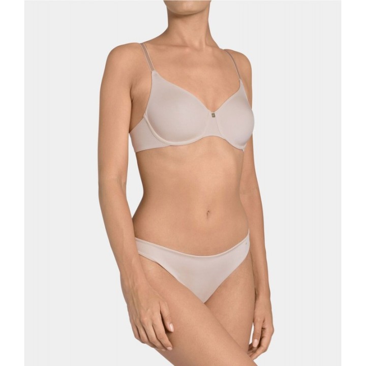 Sujetador Triumph Body Make-Up Essentials W con aros y copas preformadas
