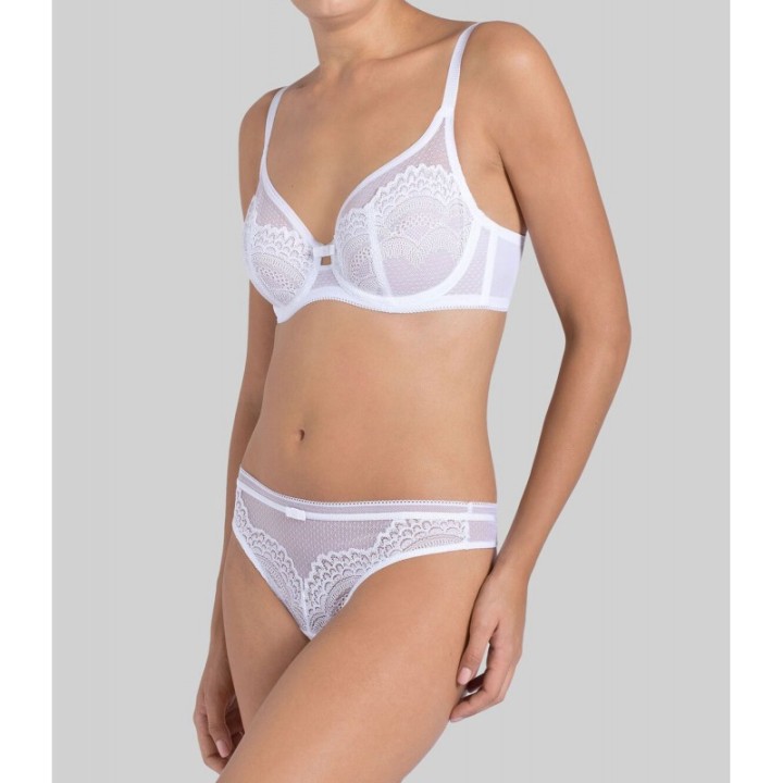 Sujetador Triumph Beauty-Full Darling W02 con aros y copa de encaje