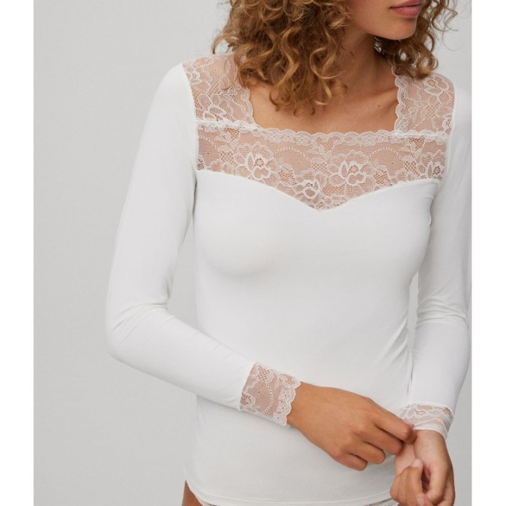 Camiseta Manga Larga YSABEL MORA 19049 con Detalle en Encaje